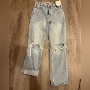 Brand new “the 90s straight ultra high rise” Abercrombie and fitch jeans